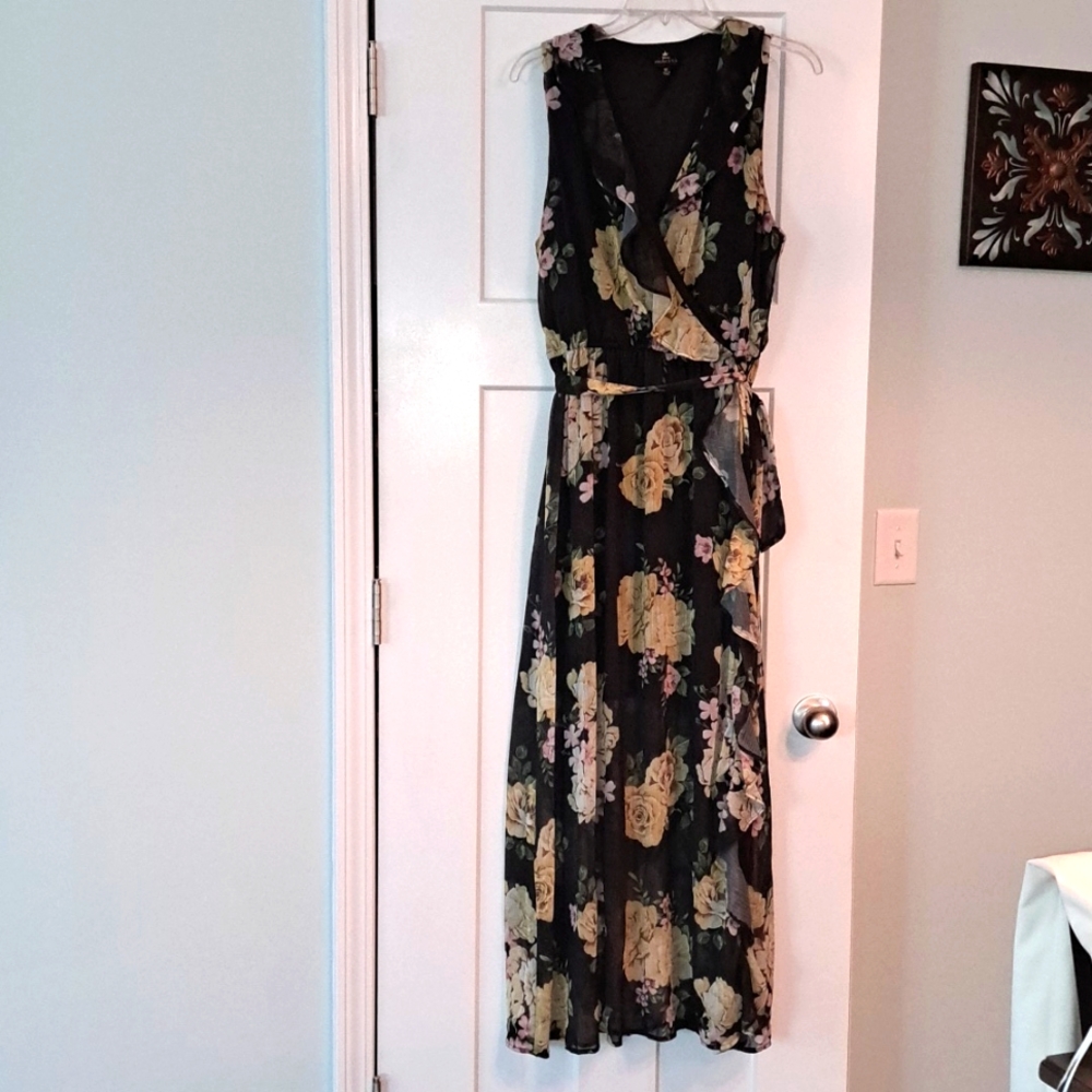 Like new Disney princess  maxi dress